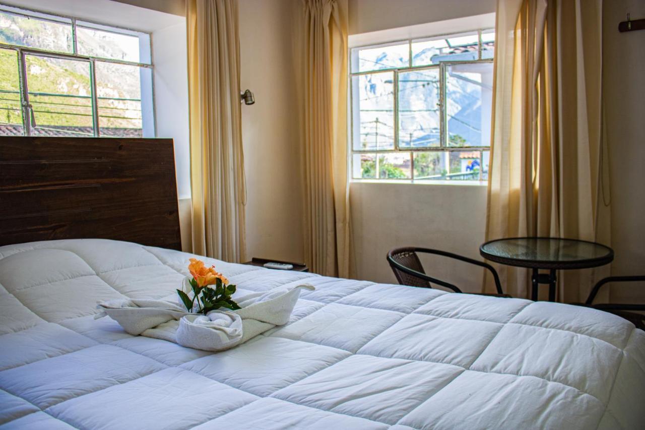 Hotel Los Laureles Calca 외부 사진