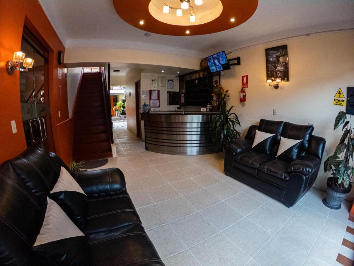 Hotel Los Laureles Calca 외부 사진