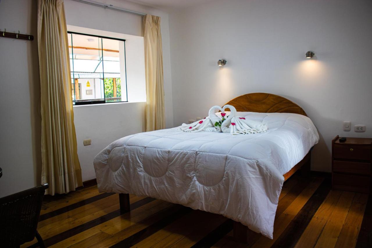 Hotel Los Laureles Calca 외부 사진