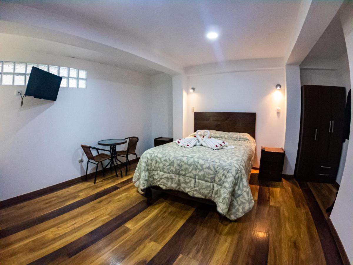 Hotel Los Laureles Calca 외부 사진