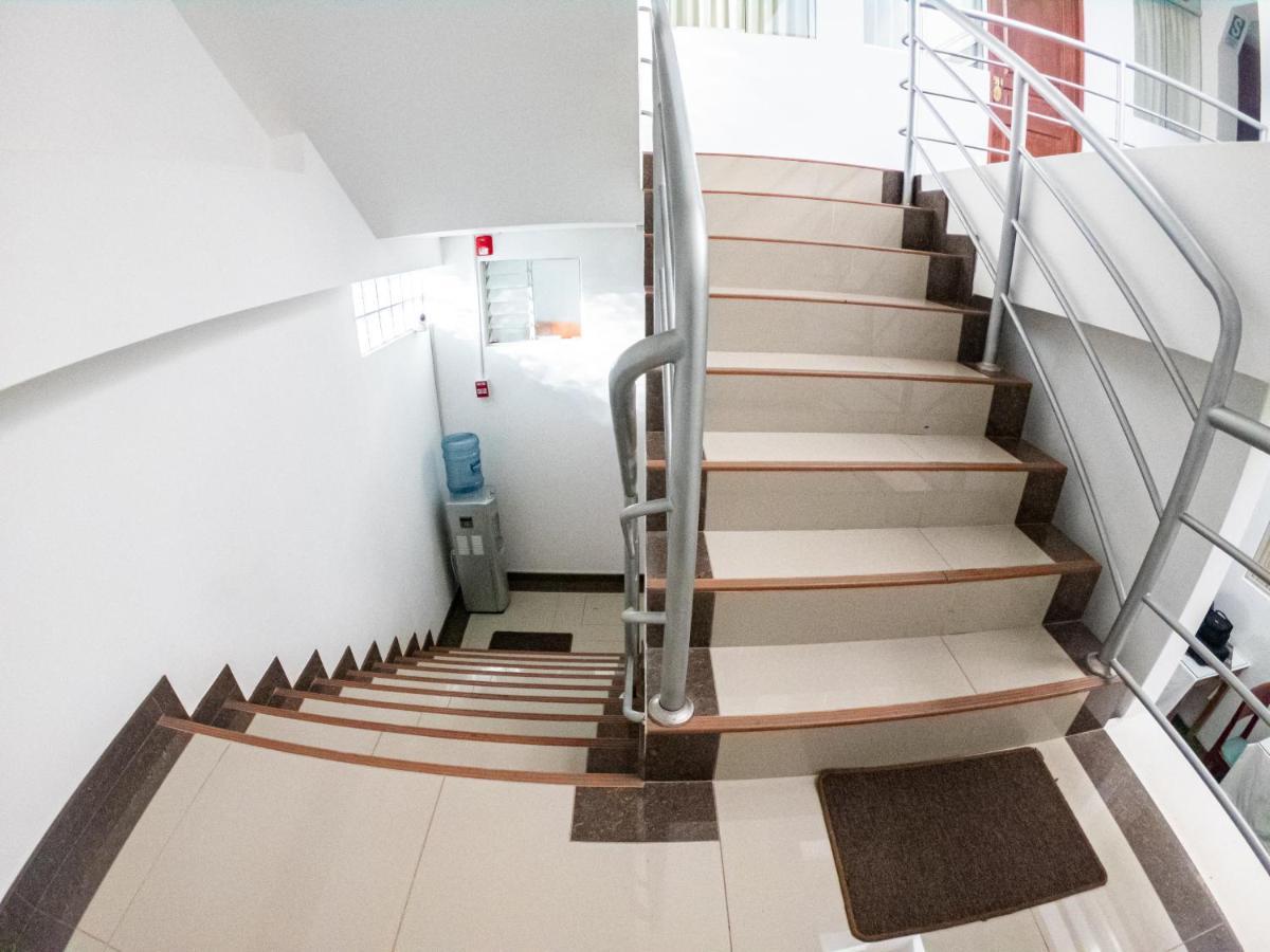Hotel Los Laureles Calca 외부 사진