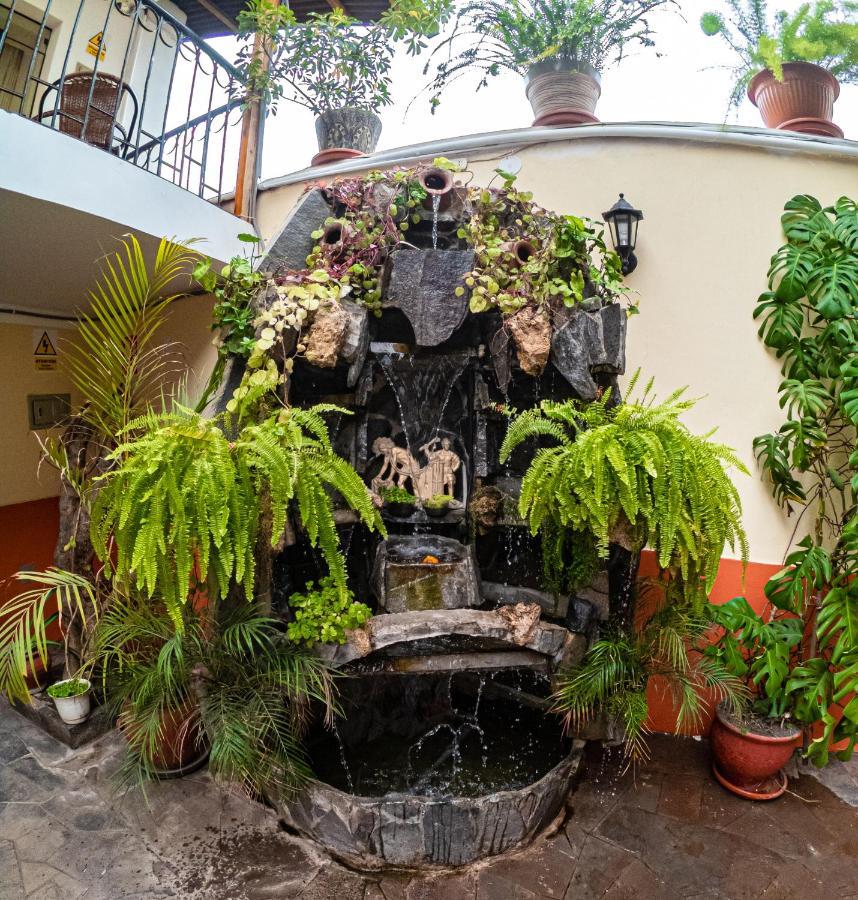 Hotel Los Laureles Calca 외부 사진